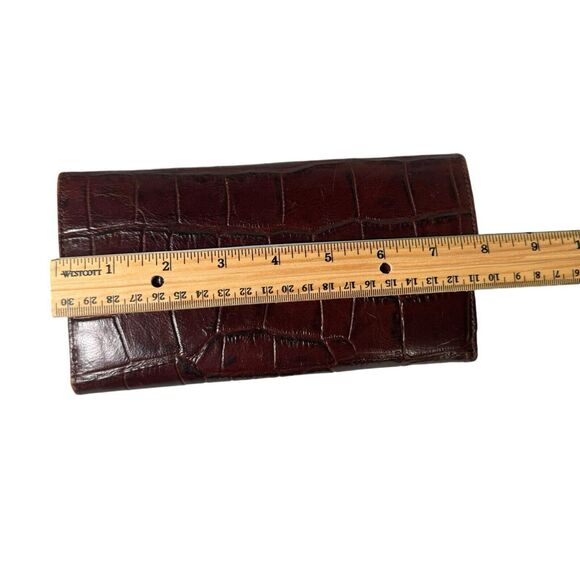Fossil Snap Close Reddish Brown Crocodile Print Embossed Leather Wallet 7.25x4in - Picture 14 of 15